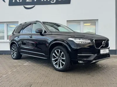 Gebraucht Volvo XC90 Momentum 235 PS (172 kW) 2019 Schwarz SUV