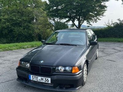 BMW 318 Compact