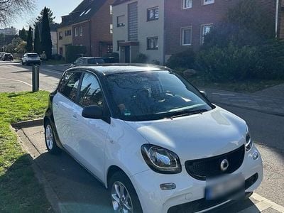 Gebraucht Smart ForFour Electric Drive 60 kW (82 PS) 2019 Weiß Kleinwagen