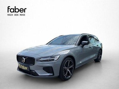 Neu Volvo V60 Plus 349 PS (256 kW) 2026 Grau Kombi