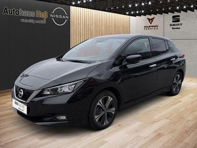 Schwarz (metallic) Gebraucht 2022 Nissan Leaf N-Connecta Kleinwagen | 14.990 € (Fairer Preis)