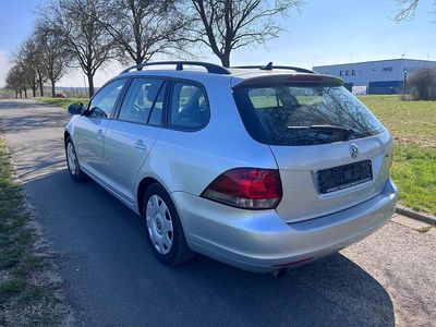 Gebraucht VW Golf VI Comfortline 109 PS (80 kW) 2010 Grau Kleinwagen