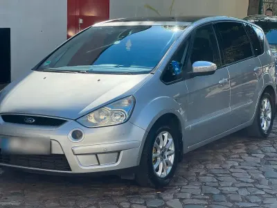 Używany Ford S-MAX S 140 KM (102 kW) 2007 Szary Minivan