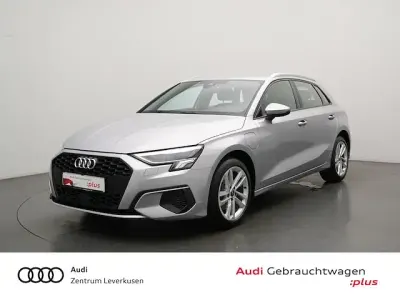 Gebraucht Audi A3 Sportback e-tron 204 PS (150 kW) 2024 Florettsilber metallic Kleinwagen