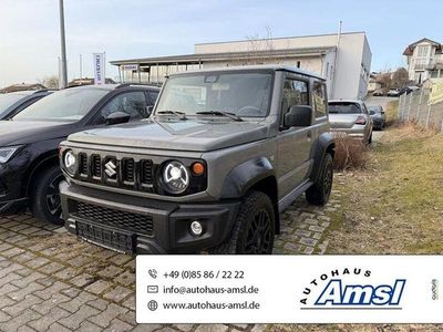 Gebraucht Suzuki Jimny Comfort 102 PS (75 kW) 2023 Solid medium gray SUV
