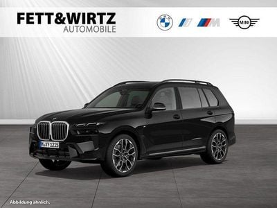 Gebraucht BMW X7 M Sport 352 PS (258 kW) 2025 Saphirschwarz metallic SUV