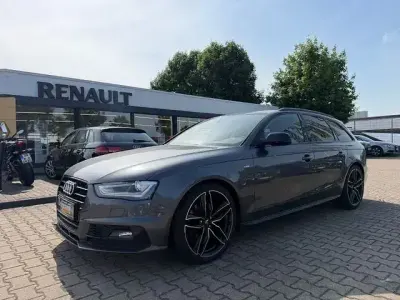Gebraucht Audi A4 S-Line 177 PS (130 kW) 2015 Grau Kombi