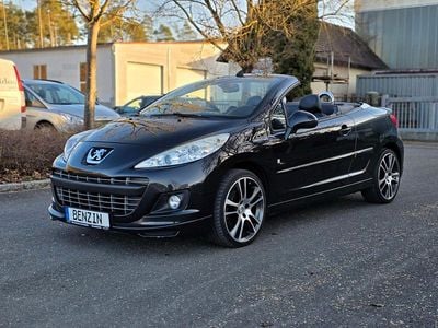 Gebraucht Peugeot 207 CC Platinum 120 PS (88 kW) 2012 Schwarz Cabrio