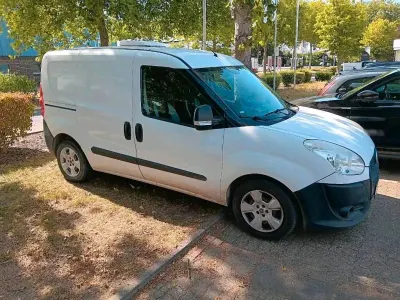 Gebraucht Fiat Doblò 90 PS (66 kW) 2013 Weiß Van / Kleinbus