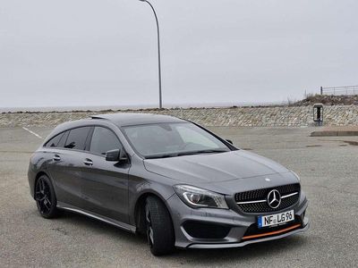 Grau Gebraucht 2015 Mercedes CLA220 Shooting Brake OrangeArt Edition Kombi | 13.999 € (Fairer Preis)