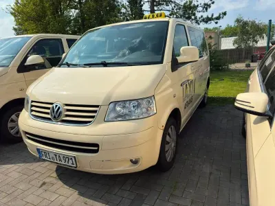 Gebraucht VW Caravelle 131 PS (96 kW) 2007 Beige Van