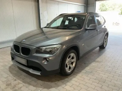 Gebraucht BMW X1 177 PS (130 kW) 2011 Grau SUV