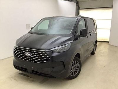 Begagnad Ford Tourneo Custom Titanium 136 HK (100 kW) 2025 Svart Van