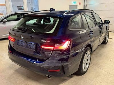 gebraucht BMW 320e xDrive Touring Individual*Virtual*LED*Leder