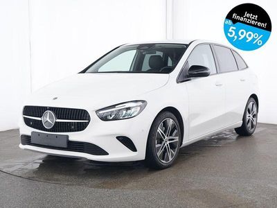 Weiß Gebraucht 2025 Mercedes B200 Progressive Van / Kleinbus | 31.890 € (Fairer Preis)