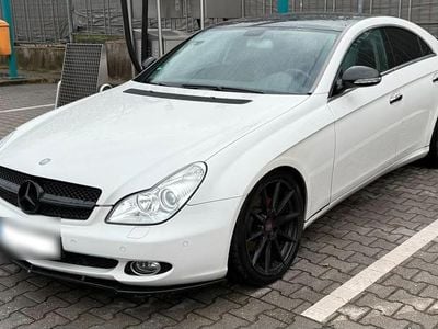 Begagnad Mercedes CLS320 224 HK (164 kW) 2005 Vit Sedan