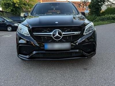 Second-hand Mercedes GLE63 AMG AMG 585 CP (430 kW) 2017 Negru SUV