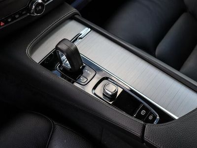 Gebraucht Volvo XC90 Inscription 303 PS (222 kW) 2021 Weiß SUV