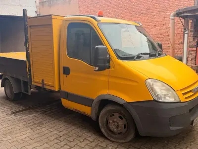 Gebraucht Iveco 35.12 116 PS (85 kW) 2007 Gelb Van