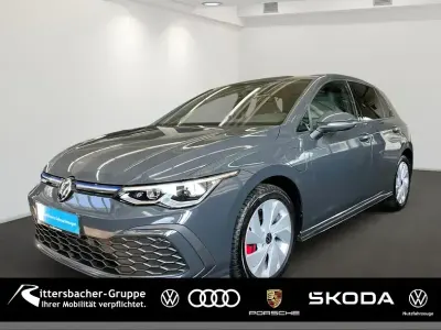 Gebraucht VW Golf VII GTE 204 PS (150 kW) 2021 Grau Kleinwagen