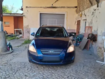 Gebraucht Kia Ceed LX 122 PS (89 kW) 2007 Blau Kleinwagen