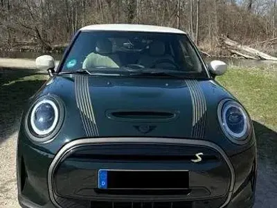 Gebraucht Mini Cooper SE Resolute Edition 135 kW (184 PS) 2022 Grün Kleinwagen