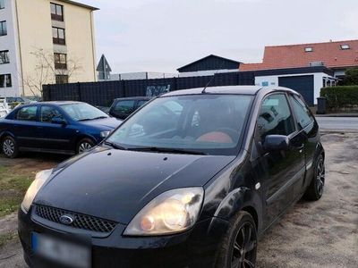 gebraucht Ford Fiesta 