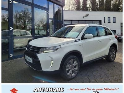 Neu Suzuki Vitara Club 109 PS (80 kW) 2025 Weiß SUV
