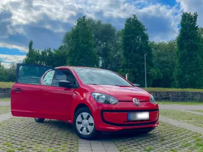 Gebraucht VW up! 60 PS (44 kW) 2012 Rot Kleinwagen