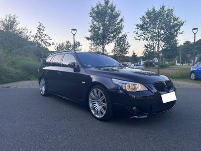 Gebraucht BMW 530 Sport Line 235 PS (172 kW) 2009 Schwarz Kombi
