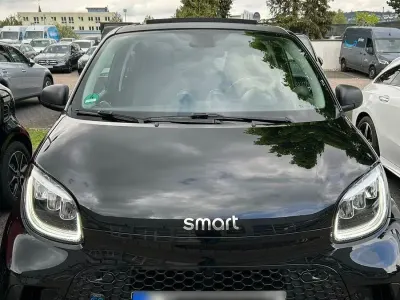 Usata Smart ForFour Electric Drive 60 kW (82 CV) 2020 Nero Cabrio