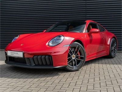Porsche 911 Carrera 4 GTS