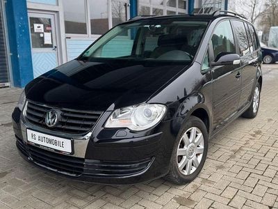 Schwarz Gebraucht 2009 VW Touran United Van / Kleinbus | 4.890 € (Fairer Preis)