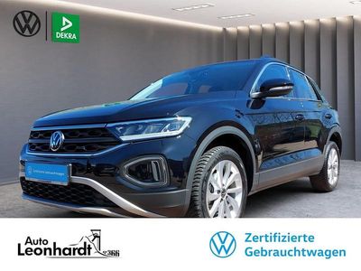 Second-hand VW T-Roc Life 116 CP (85 kW) 2025 Negru SUV