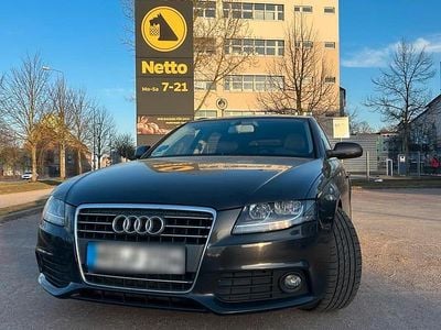 Gebraucht Audi A4 143 PS (105 kW) 2010 Grau Kombi