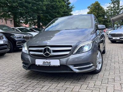 Mercedes B200