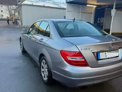 Gebraucht Mercedes C180 Elegance 156 PS (114 kW) 2011 Limousine
