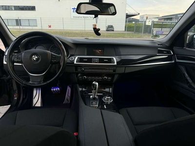 BMW 523