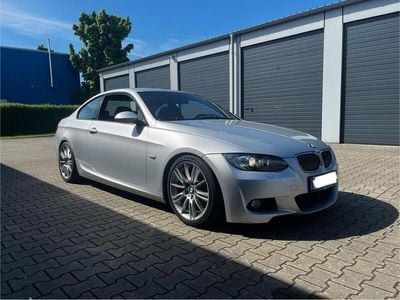 BMW 325