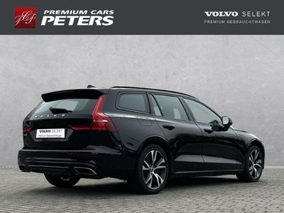 gebraucht Volvo V60 R Design T8 18''LM Pano AHK Harman Rückfkam IntelliSafe