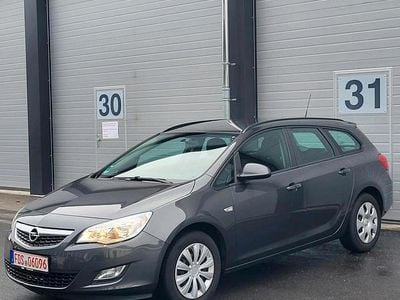 Gebraucht Opel Astra S 120 PS (88 kW) 2011 Schwarz Kombi