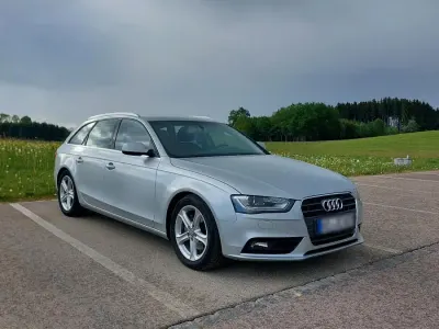 Gebraucht Audi A4 143 PS (105 kW) 2012 Silber Kombi