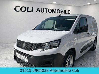 Gebraucht Peugeot E-Partner Premium 100 kW (136 PS) 2022 Weiß Van / Kleinbus