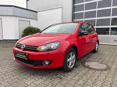 Gebraucht VW Golf VI Style 86 PS (63 kW) 2011 Rot Kleinwagen