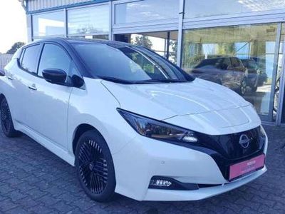 Gebraucht Nissan Leaf 360º 110 kW (150 PS) 2024 White 3p/ black m Kleinwagen