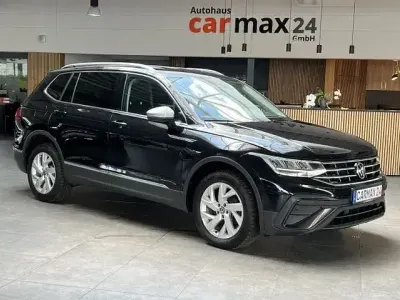 Gebraucht VW Tiguan Allspace Life 150 PS (110 kW) 2022 Schwarz SUV