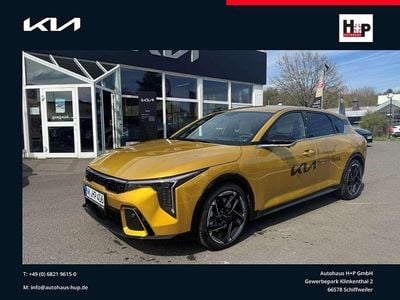 Nouă Kia K4 GT-Line 179 CP (131 kW) 2025 Galben Berlinǎ