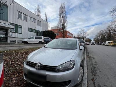 Gebraucht VW Golf VII Comfortline 105 PS (77 kW) 2012 Schwarz Limousine