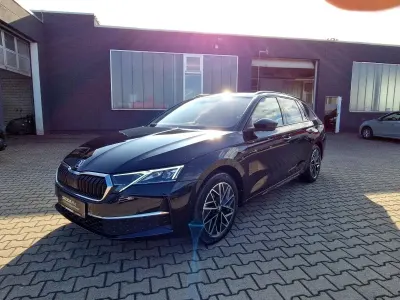 Gebraucht Skoda Octavia Tour 150 PS (110 kW) 2025 Schwarzmagic perleffekt Kombi