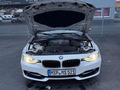 Gebraucht BMW 320 Sport Line 184 PS (135 kW) 2012 Limousine